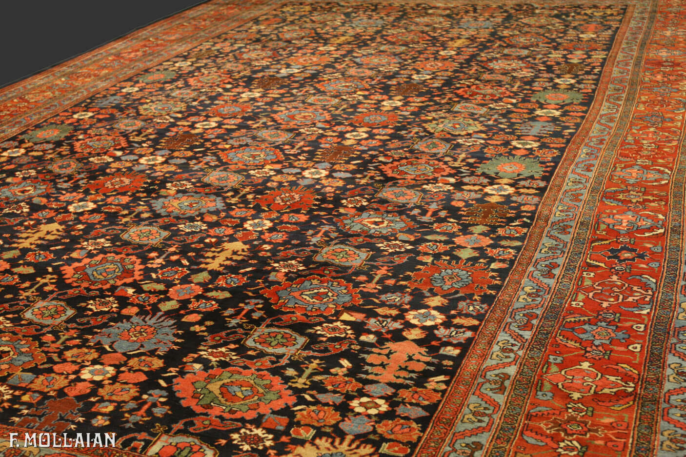 A Larg Antique Persian Bijar (Bidjar) Carpet n°:57847487